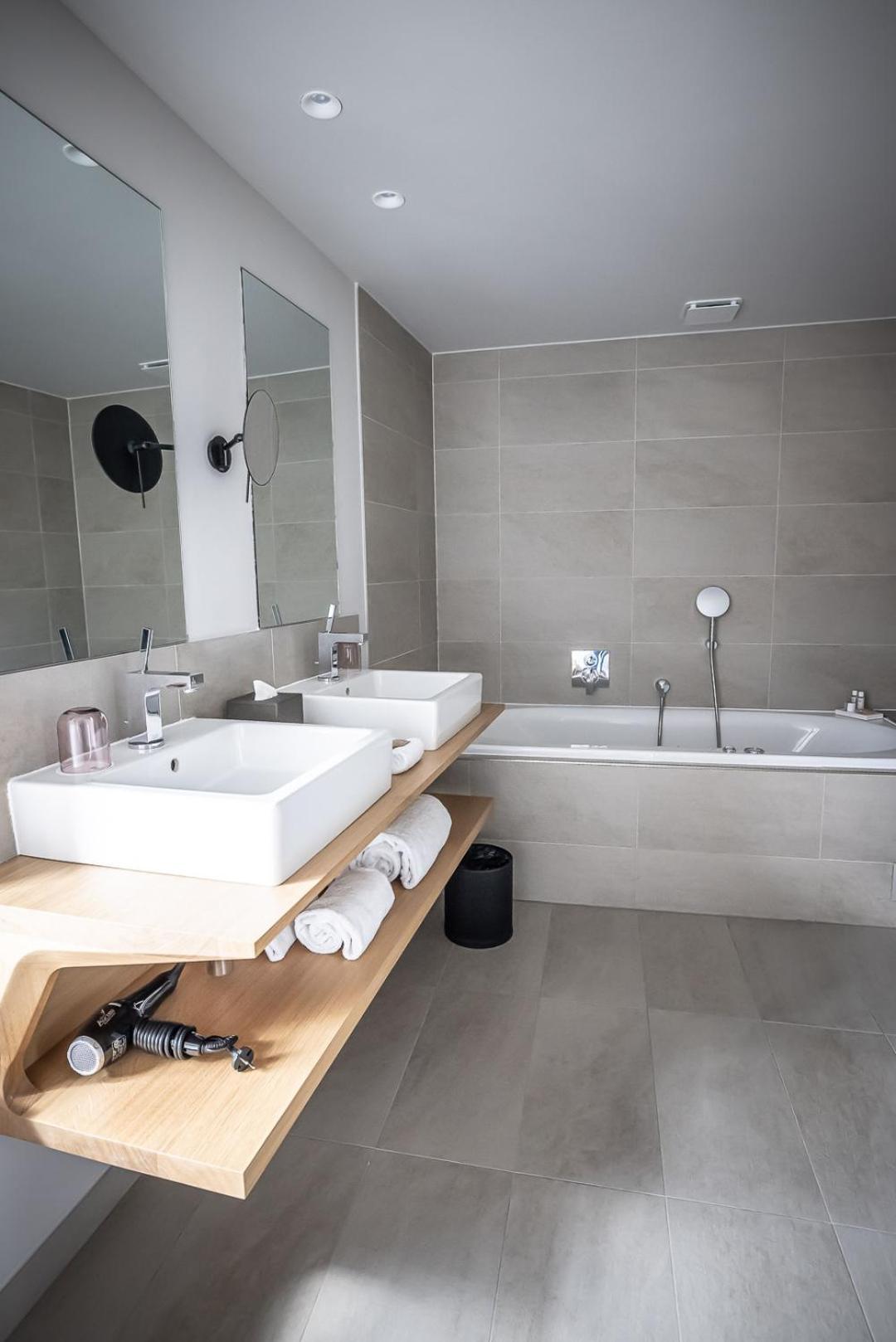 Relais Et Chateaux Le Chambard Hotel 5*